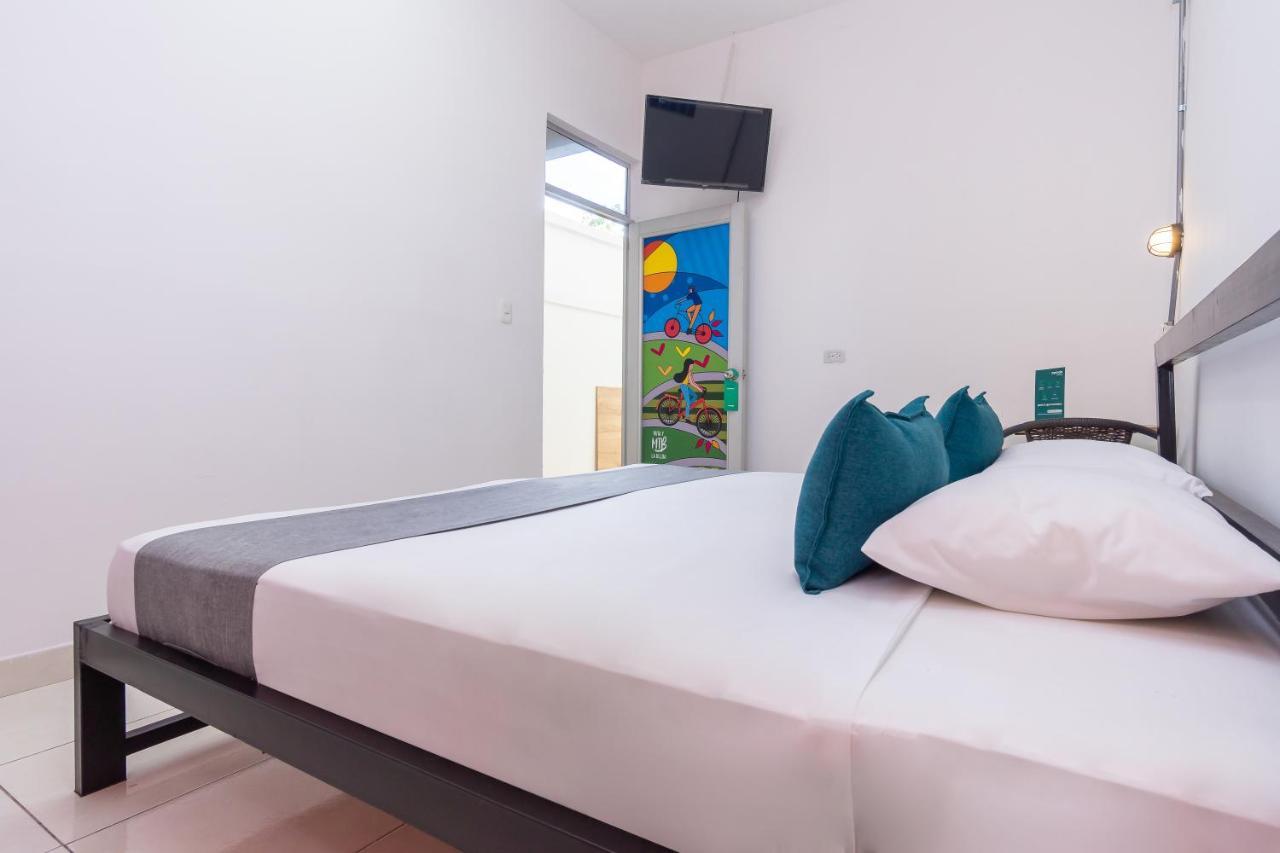 Ayenda San Juanero Hotel Neiva  Kültér fotó